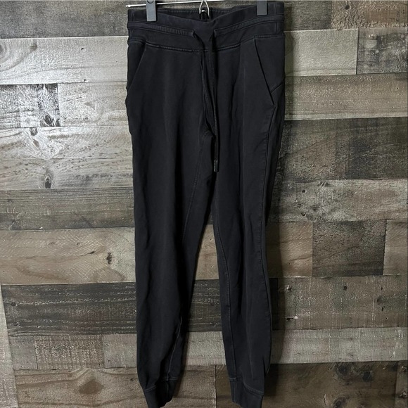 SOLD Lululemon Ready To Fleece Joggers Size 4 - Picture 1 of 7